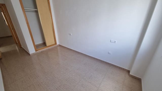 2 makuuhuone Huoneisto myytävänä paikassa Centro, Torrevieja mukana uima-altaan - 123 000 € (Ref: 9839379)