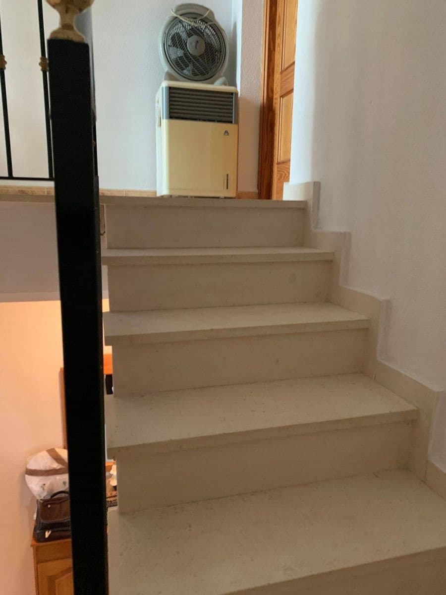 3 bedroom Villa for sale in Filipinas with pool - € 185,500 (Ref: 9839383)