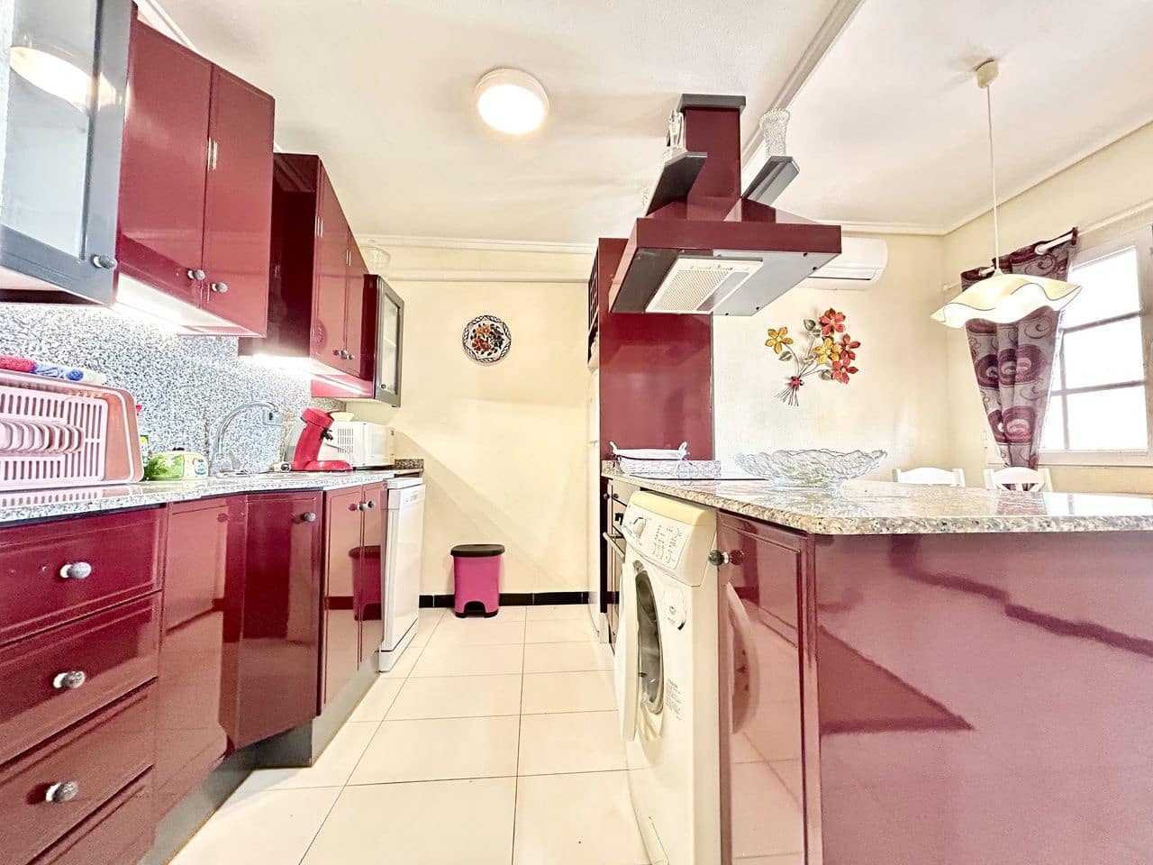 2 bedroom Apartment for sale in La Siesta - € 185,000 (Ref: 9839391)