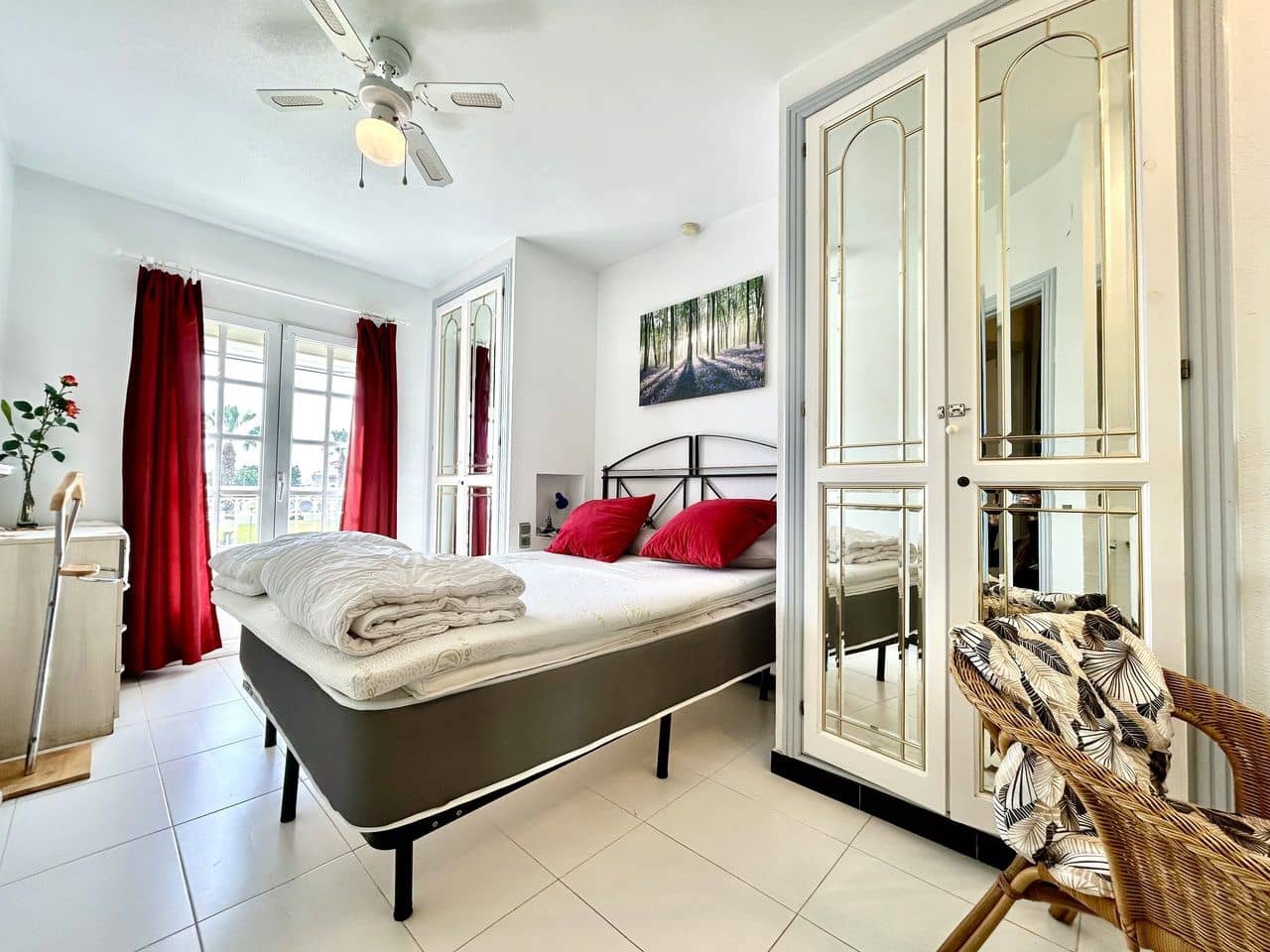2 bedroom Apartment for sale in La Siesta - € 185,000 (Ref: 9839391)