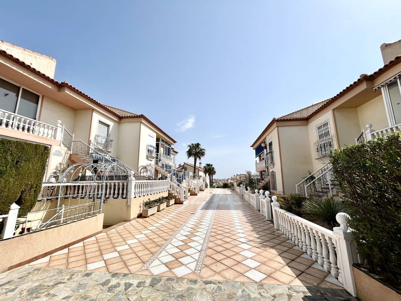 2 bedroom Apartment for sale in La Siesta - € 185,000 (Ref: 9839391)