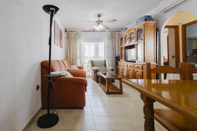 2 soveværelse Penthouse til salg i Playa del Acequión, Torrevieja med garage - € 159.990 (Ref: 9868969)