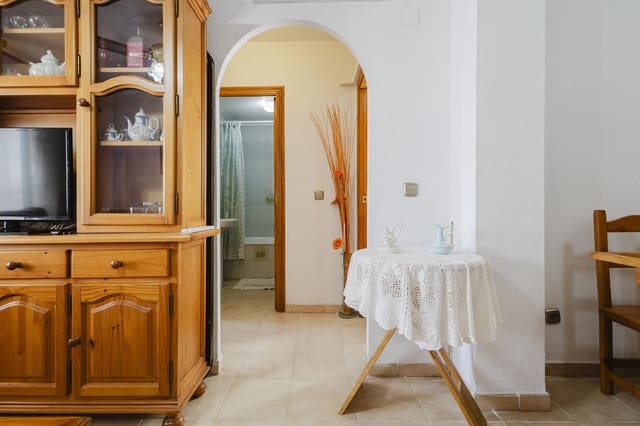2 soveværelse Penthouse til salg i Playa del Acequión, Torrevieja med garage - € 159.990 (Ref: 9868969)
