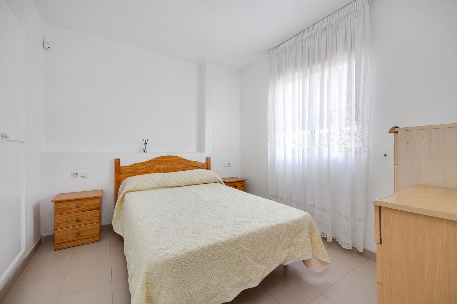 2 soveværelse Bungalow til salg i Torrevieja - € 137.900 (Ref: 9868971)