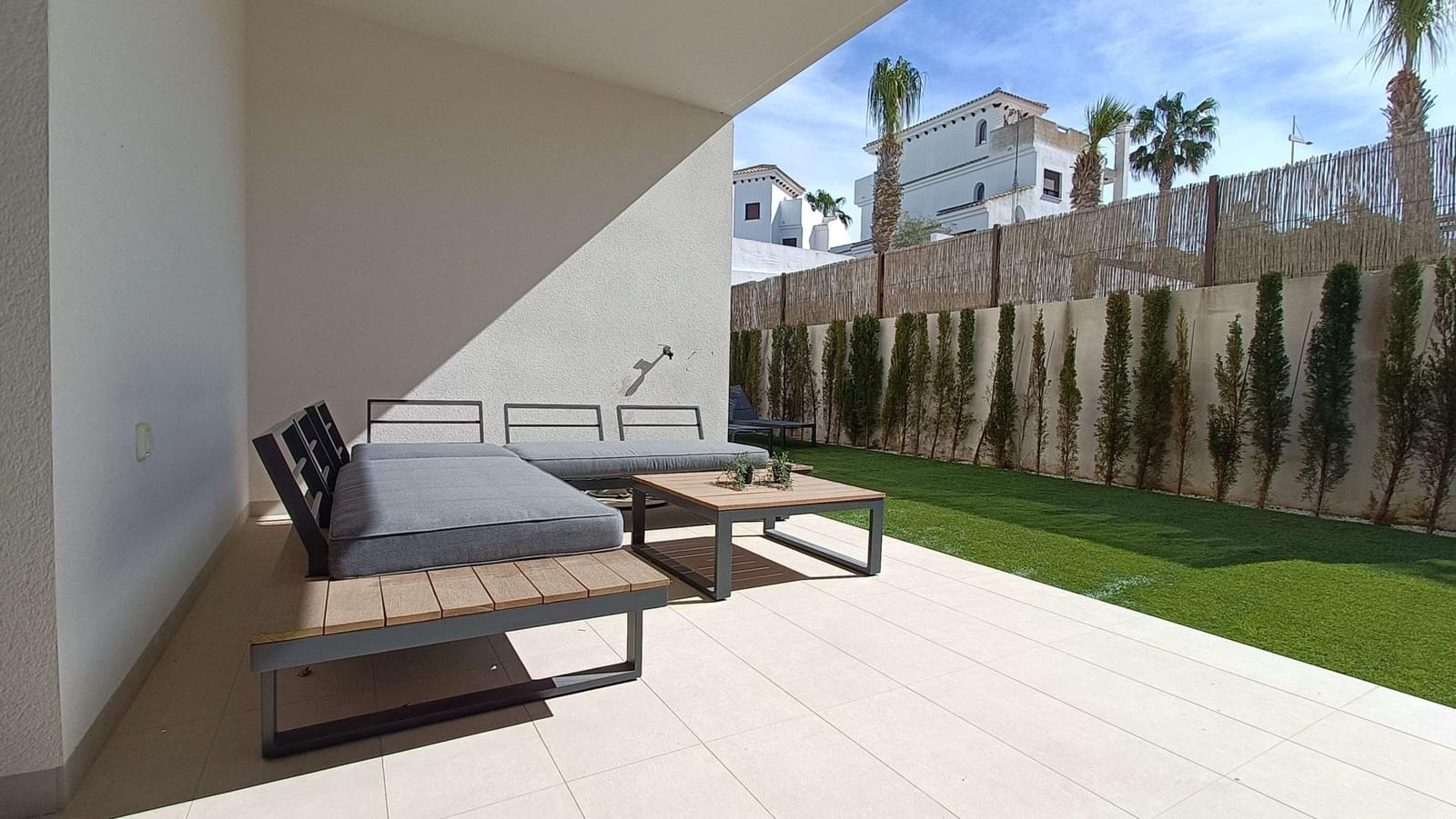 2 bedroom Apartment for sale in Algorfa - € 245,000 (Ref: 9868996)