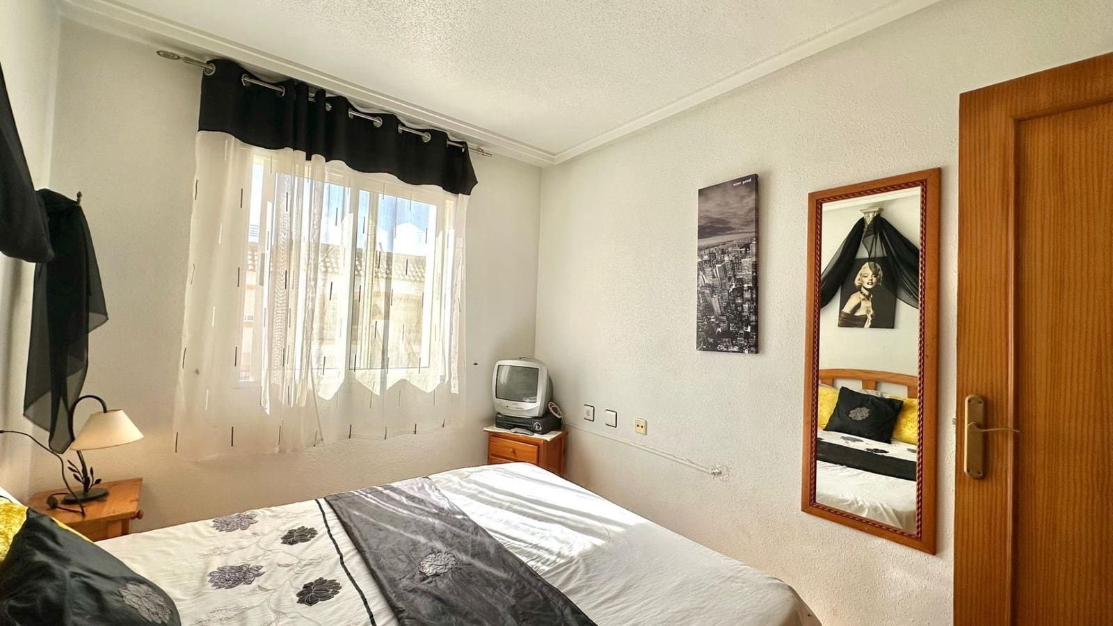 2 bedroom Bungalow for sale in El Limonar with pool - € 135,000 (Ref: 9869003)