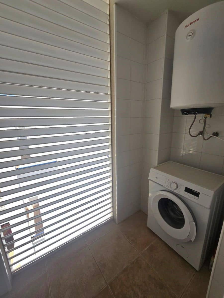 2 makuuhuone Kattohuoneisto myytävänä paikassa La Veleta - 258 150 € (Ref: 9869007)