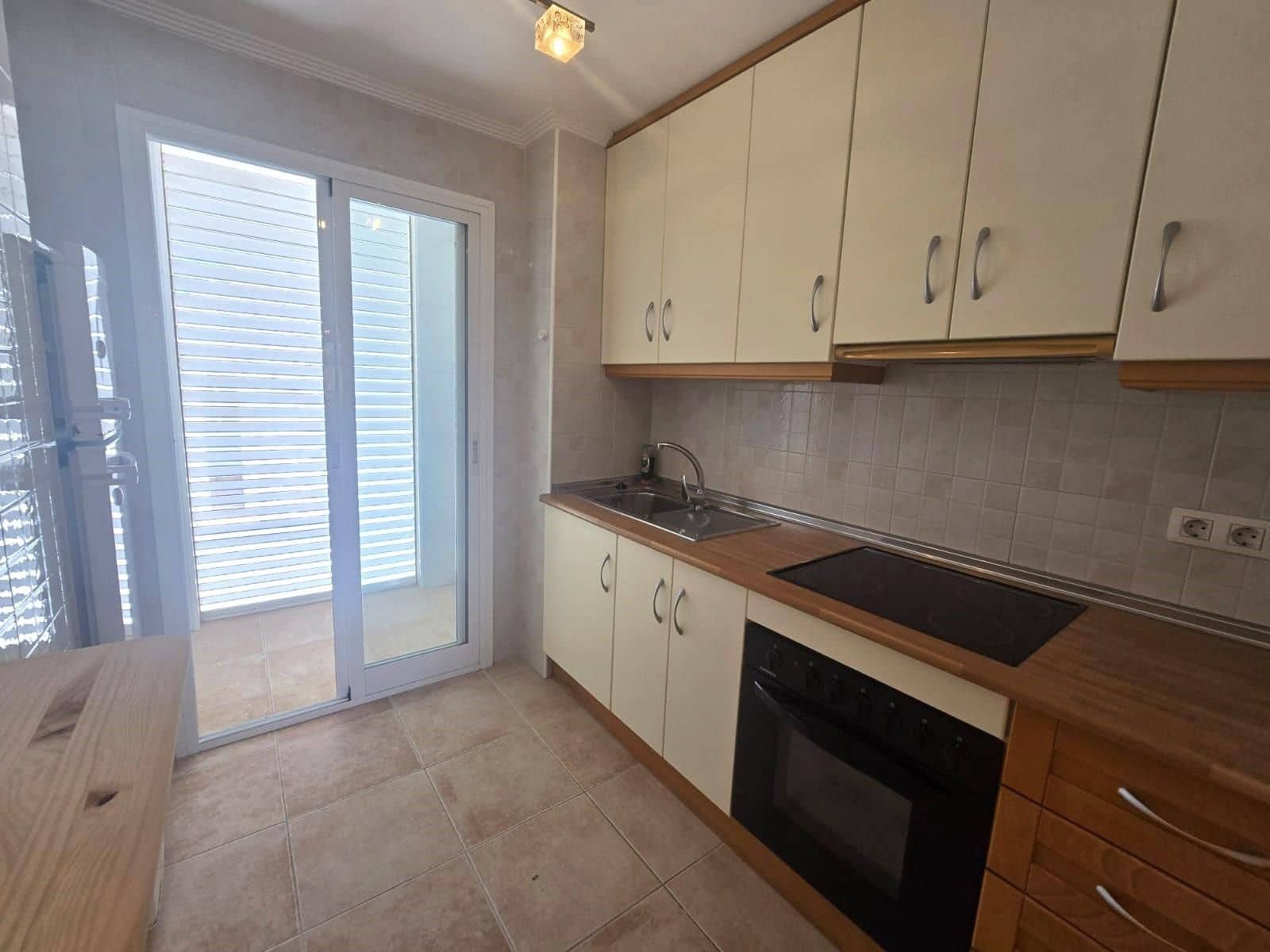 2 makuuhuone Kattohuoneisto myytävänä paikassa La Veleta - 258 150 € (Ref: 9869007)