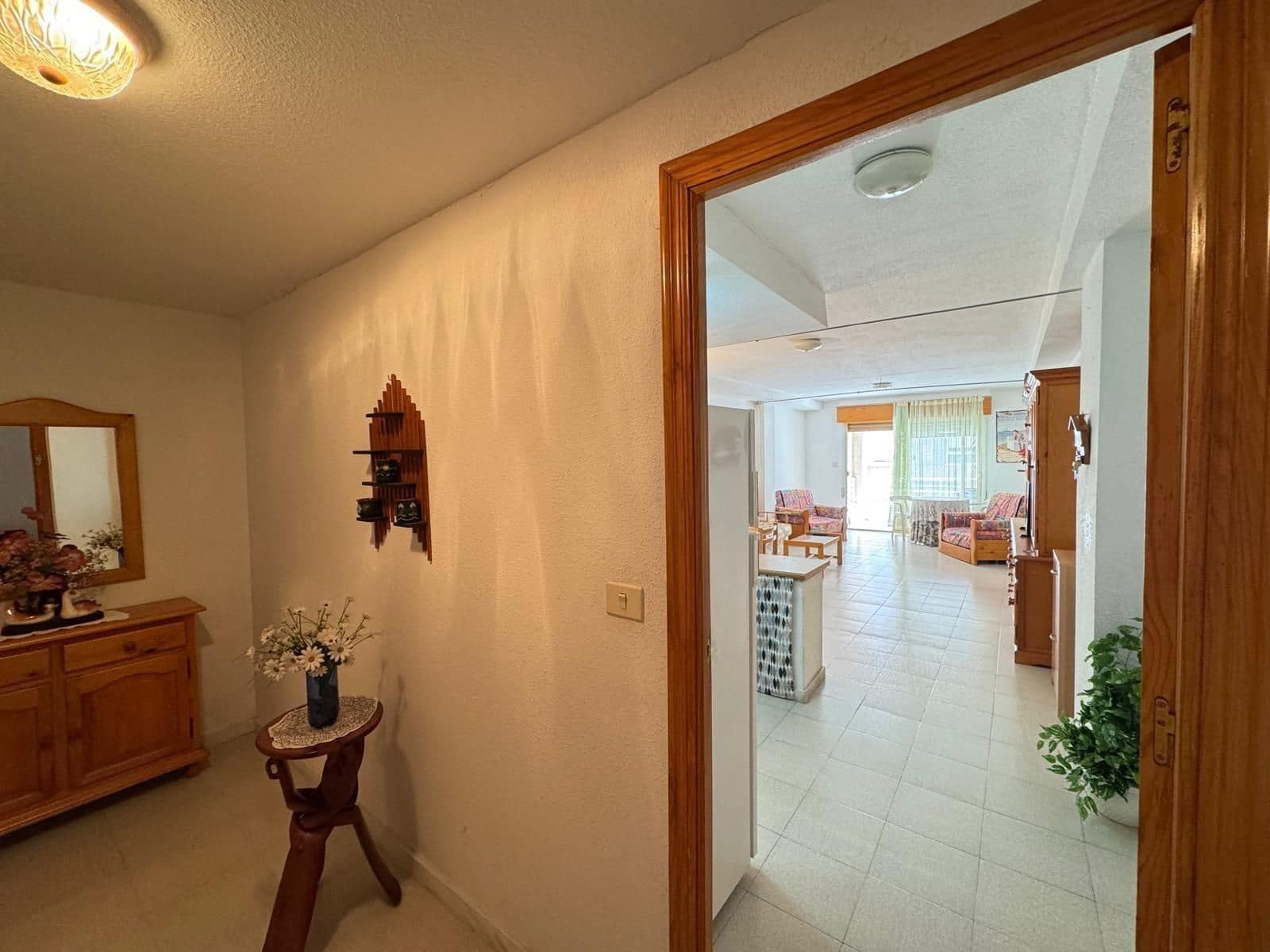 Apartamento de 2 habitaciones en Torrevieja en venta - 147.000 € (Ref: 9869011)