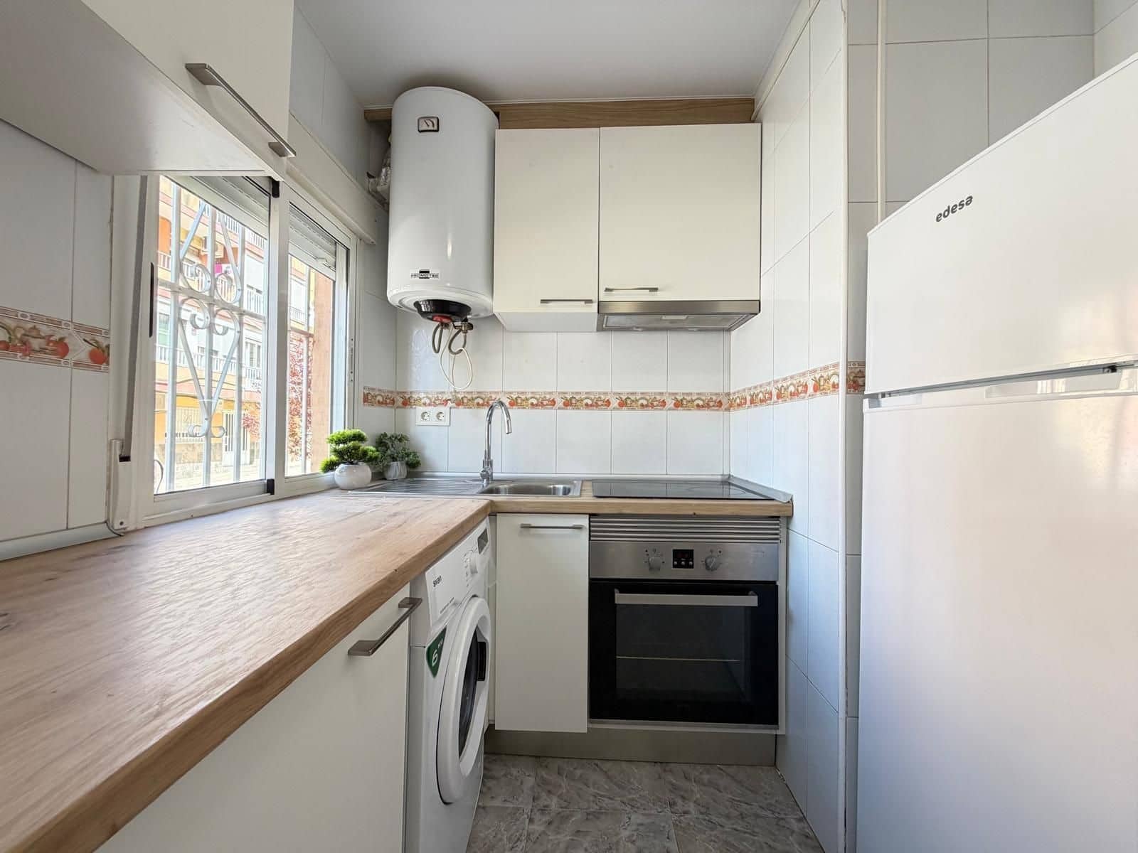 2 sovrum Lägenhet till salu i Torrevieja - 109 900 € (Ref: 9869013)