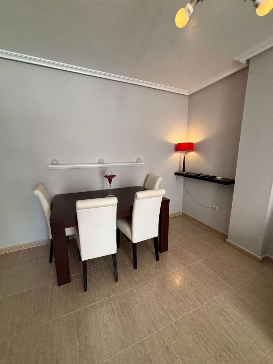 2 makuuhuone Huoneisto myytävänä paikassa Torrevieja - 142 000 € (Ref: 9869014)