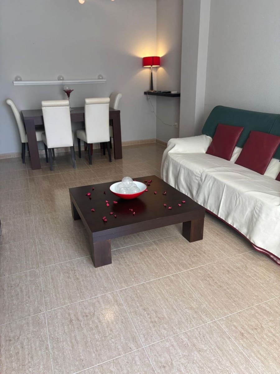 2 makuuhuone Huoneisto myytävänä paikassa Torrevieja - 142 000 € (Ref: 9869014)