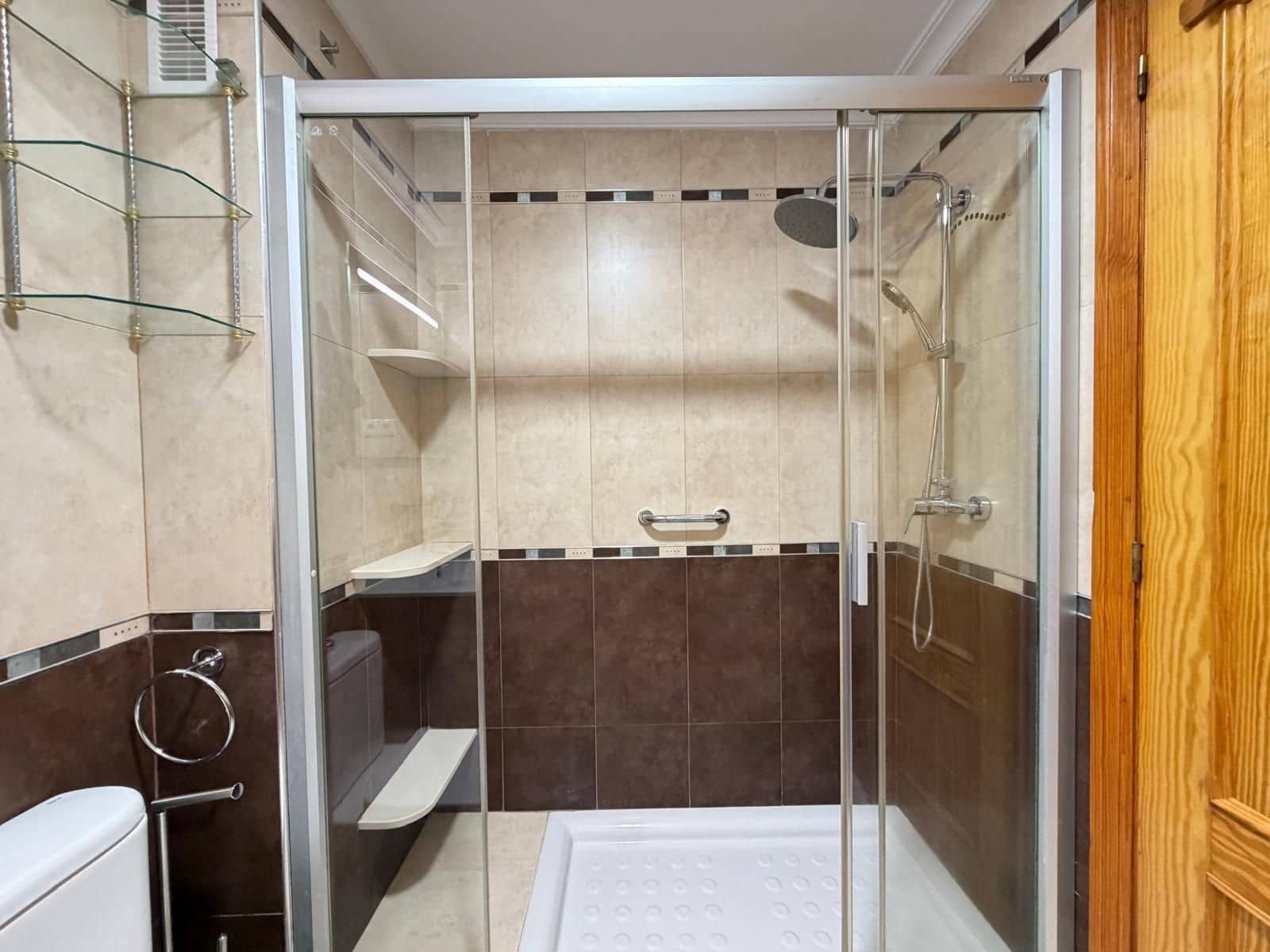 3 quarto Apartamento para venda em Torrevieja - 230 000 € (Ref: 9869024)