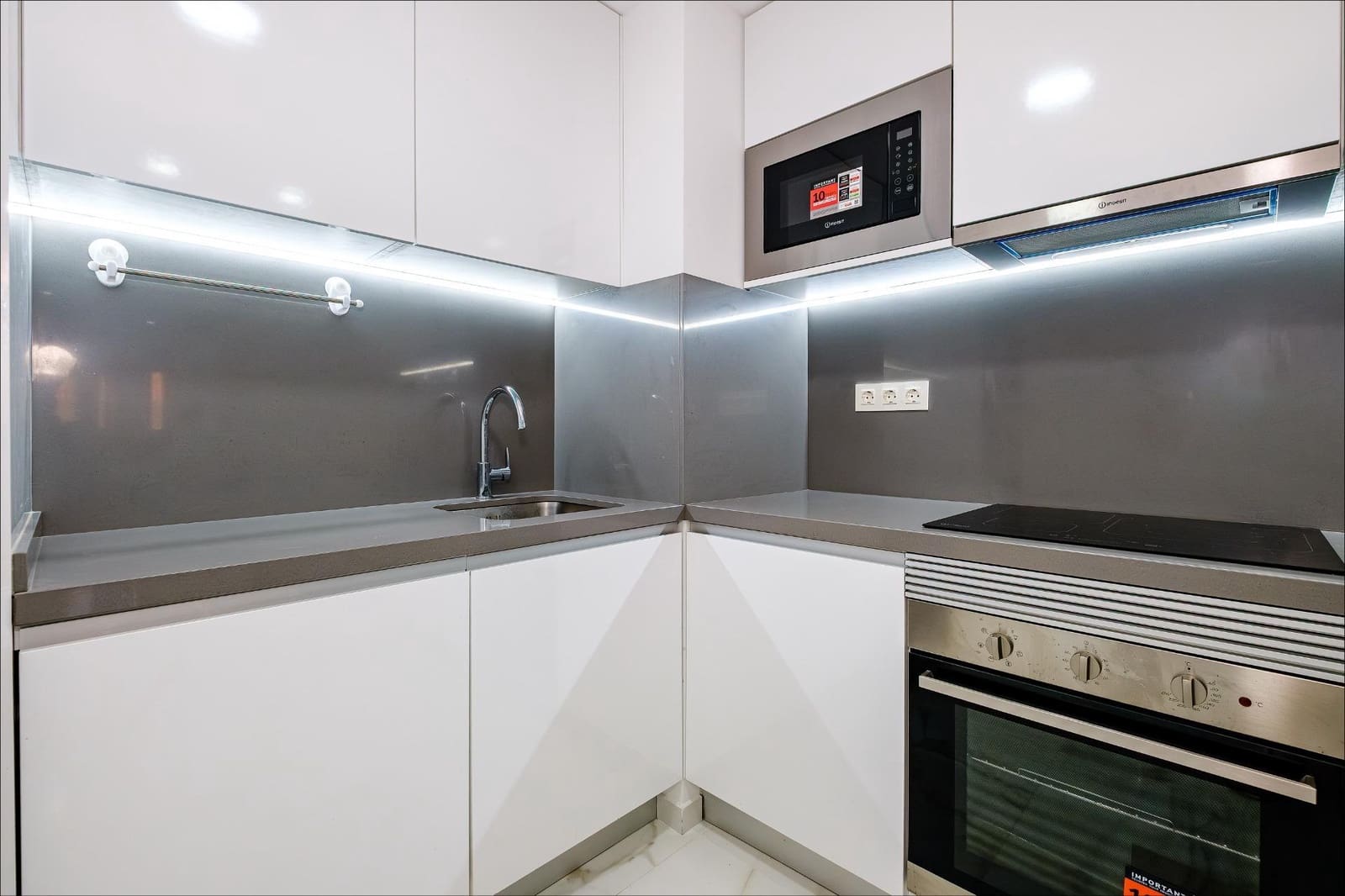 4 slaapkamer Appartement te koop in Torrevieja - € 574.900 (Ref: 9869034)