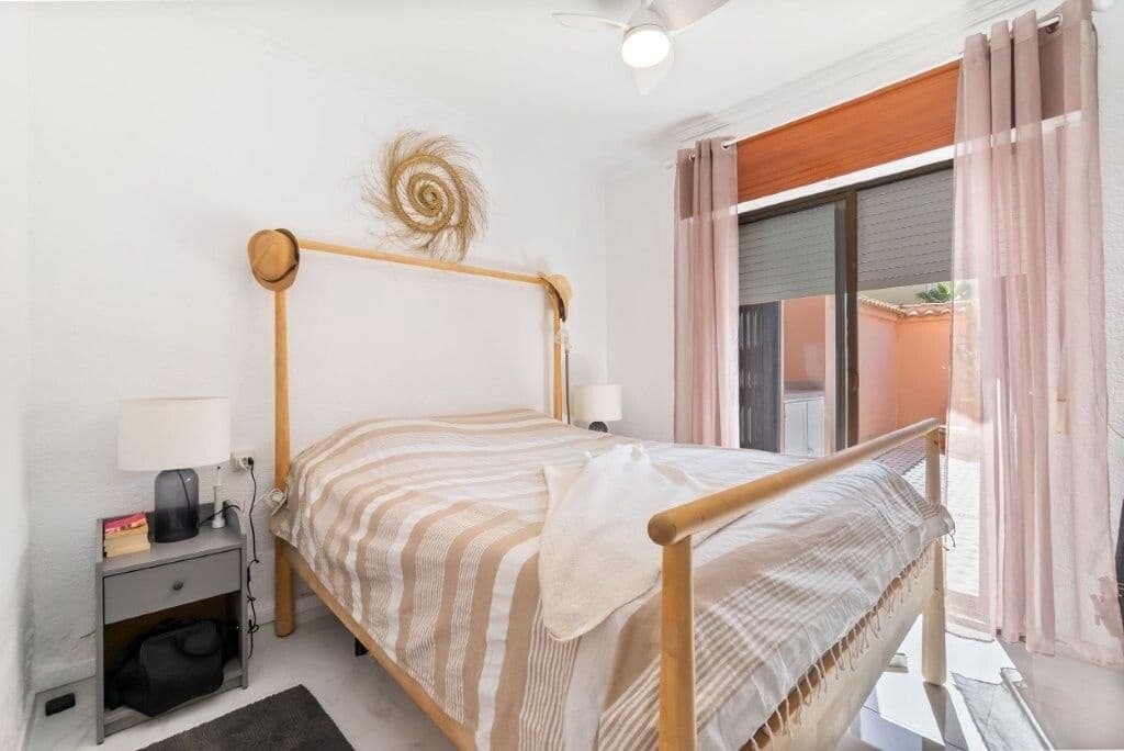 1 soveværelse Lejlighed til salg i Torrevieja - € 139.000 (Ref: 9869040)