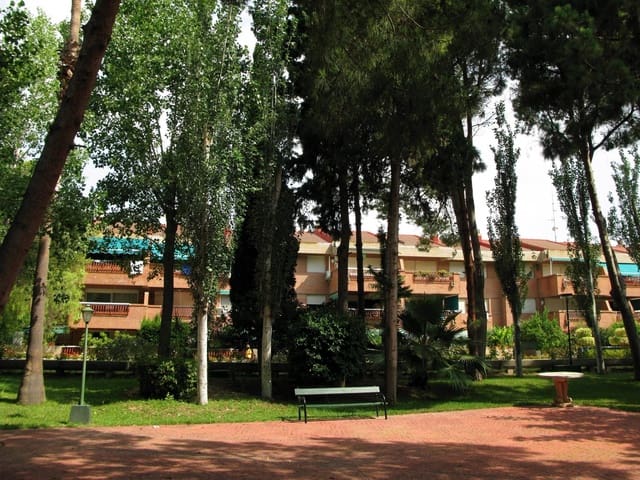 4 slaapkamer Appartement te koop in Lo Pagan, San Pedro del Pinatar met zwembad - € 265.000 (Ref: 9869049)