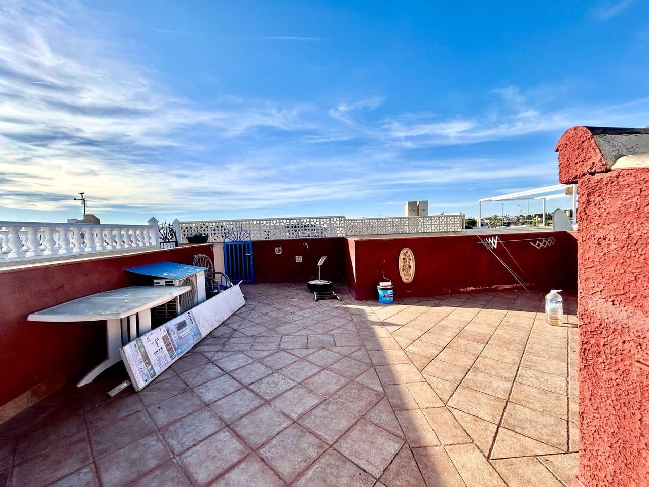 Apartamento de 2 habitaciones en Torrevieja en venta - 136.900 € (Ref: 9869063)