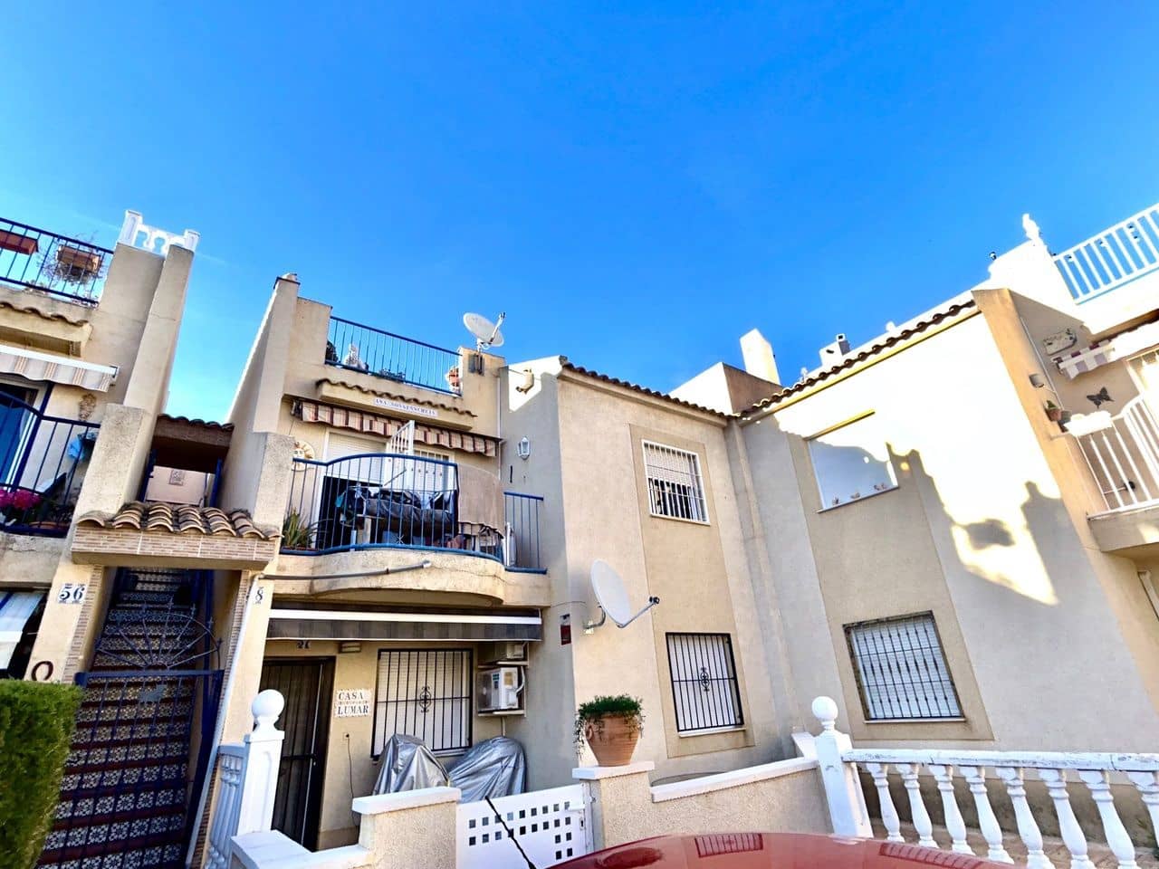 Apartamento de 2 habitaciones en Torrevieja en venta - 136.900 € (Ref: 9869063)