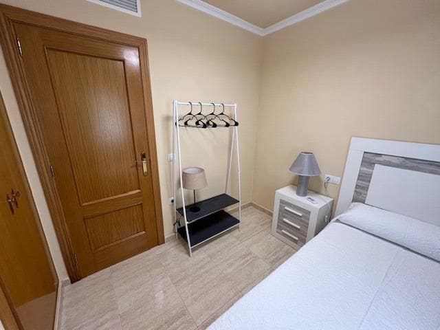 2 bedroom Apartment for sale in Guardamar del Segura with pool - € 155,000 (Ref: 9869068)