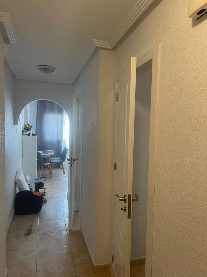 1 quarto Apartamento para venda em Torrevieja com piscina - 119 900 € (Ref: 9869071)
