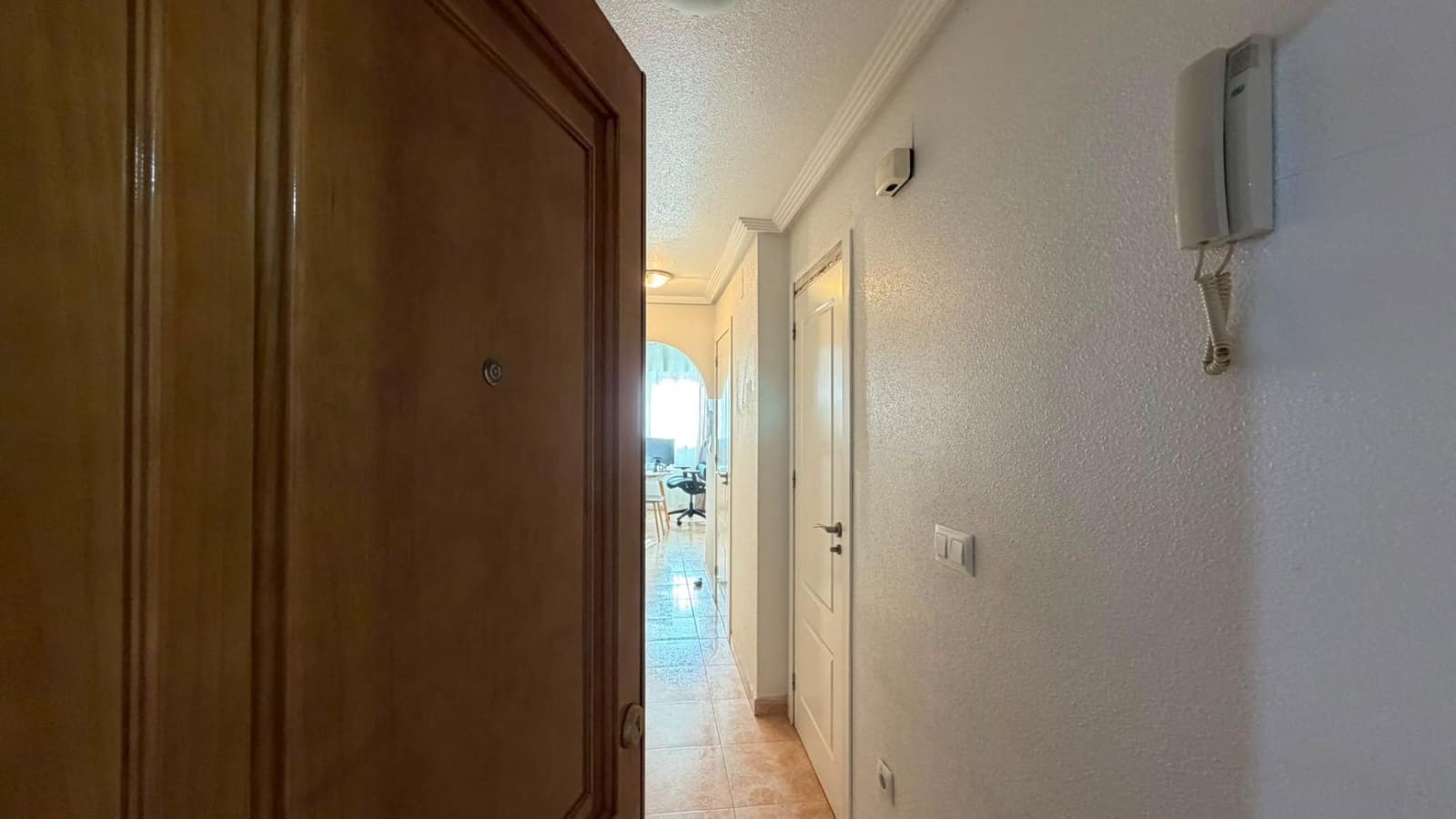 1 soverom Leilighet til salgs i Torrevieja med svømmebasseng - € 112 000 (Ref: 9869071)