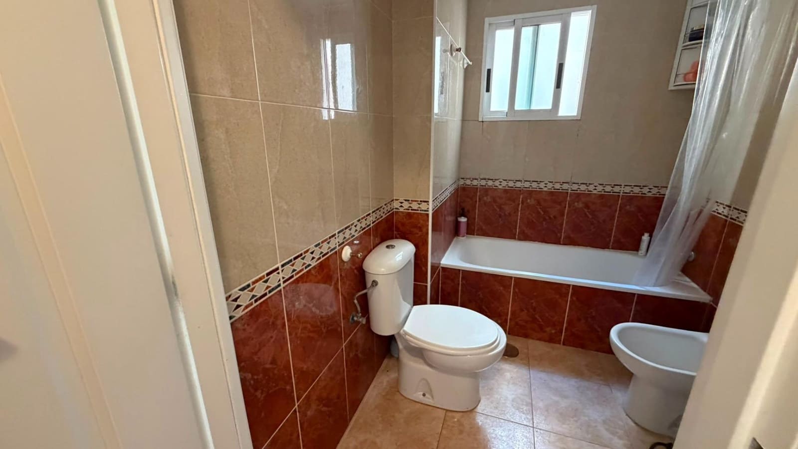 1 soverom Leilighet til salgs i Torrevieja med svømmebasseng - € 112 000 (Ref: 9869071)