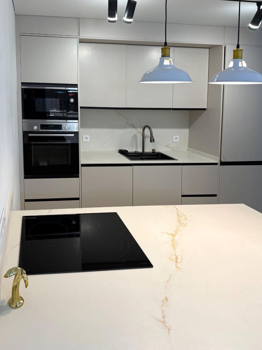 2 sovrum Lägenhet till salu i Torrevieja - 265 000 € (Ref: 9869076)