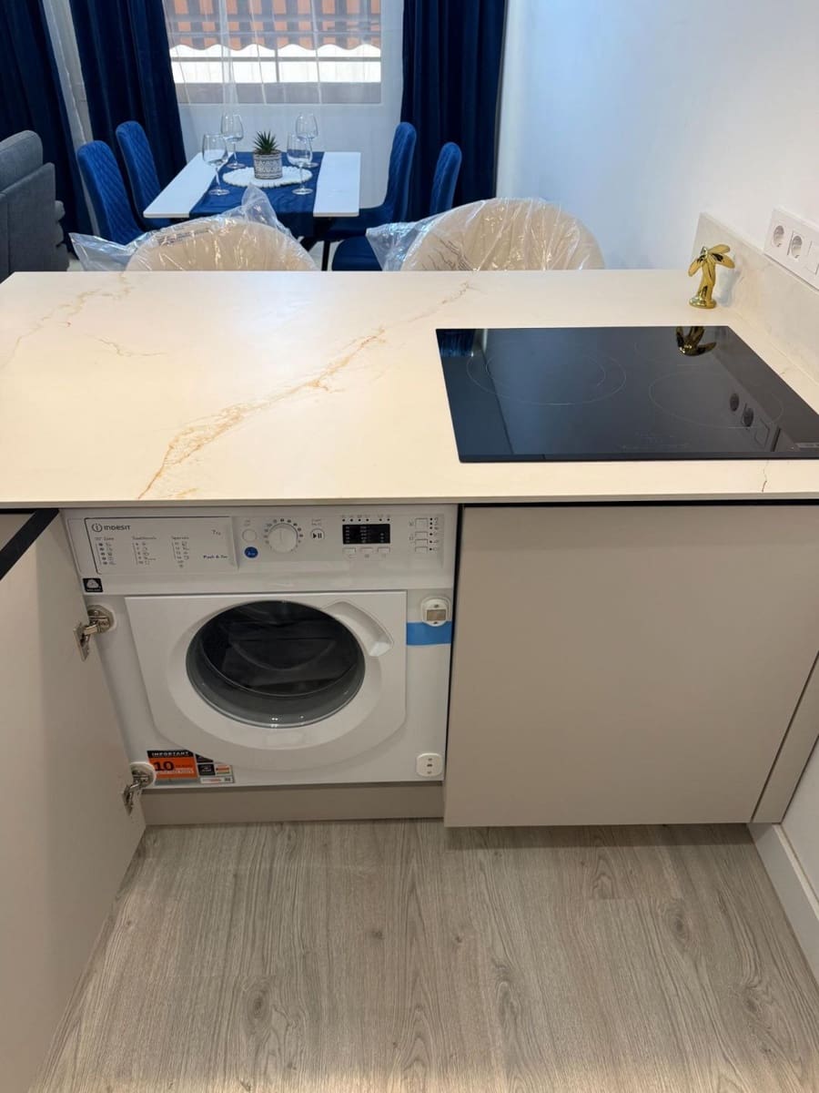 2 sovrum Lägenhet till salu i Torrevieja - 265 000 € (Ref: 9869076)