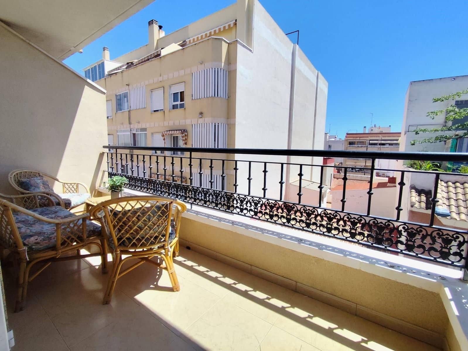 2 Zimmer Apartment zu verkaufen in Torrevieja - 119.900 € (Ref: 9869078)