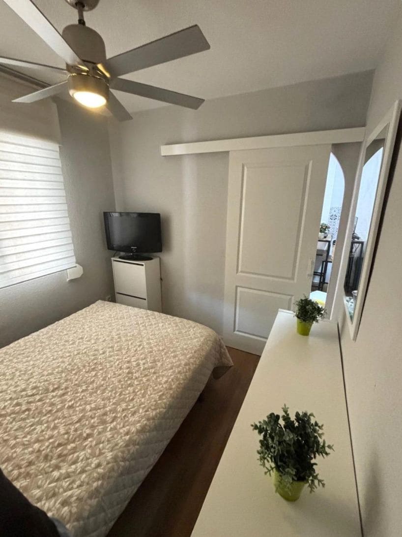 1 quarto Bungalow para venda em Torrevieja com piscina - 114 900 € (Ref: 9869080)