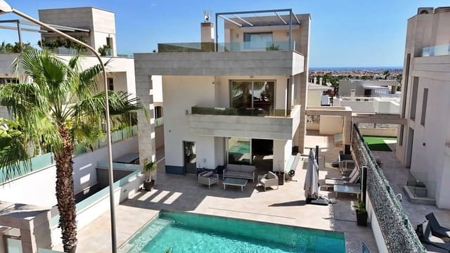 5 camera da letto Villa in vendita in Villamartín - Las Filipinas, Orihuela con piscina garage - 850.000 € (Rif: 9869084)