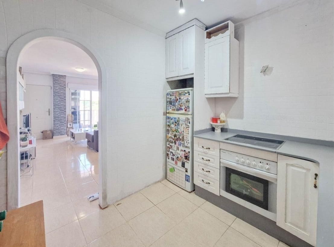 2 soverom Leilighet til salgs i Orihuela Costa med svømmebasseng - € 149 900 (Ref: 9869093)