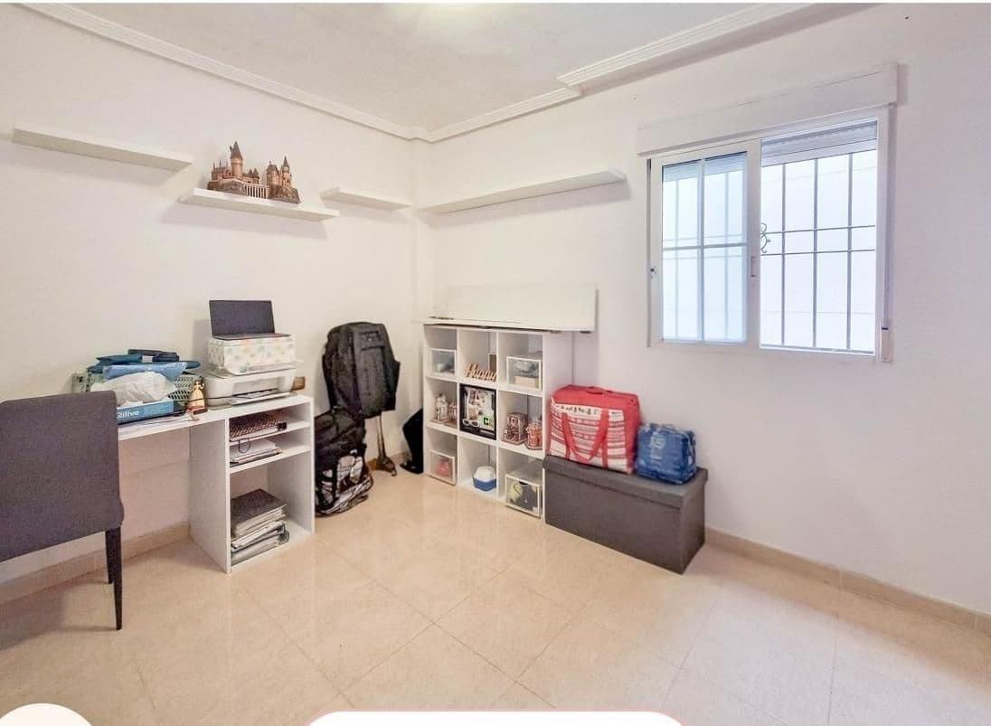 2 soverom Leilighet til salgs i Orihuela Costa med svømmebasseng - € 149 900 (Ref: 9869093)