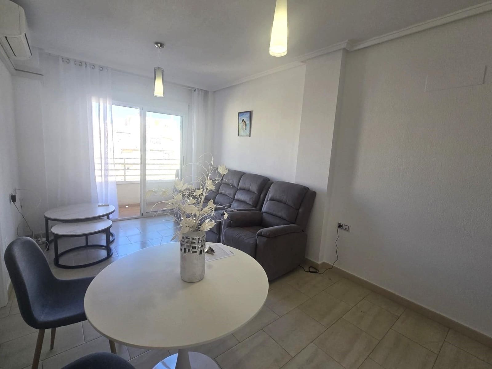 2 sypialnia Apartament na sprzedaż w Torrevieja - 149 900 € (Ref: 9869108)