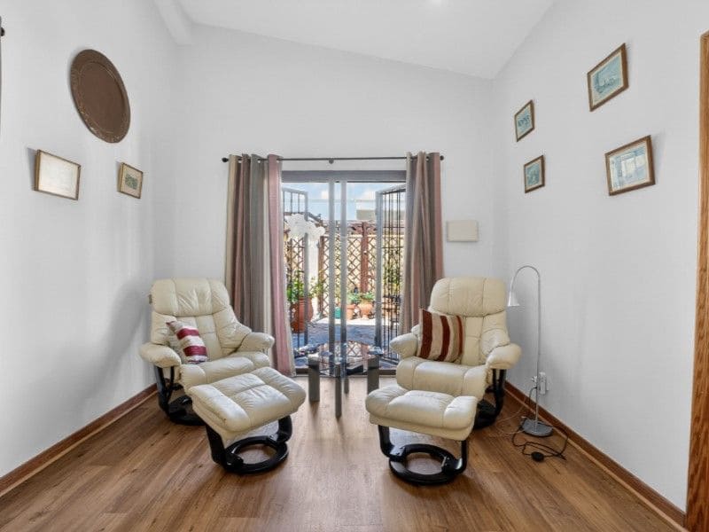 Chalet de 3 habitaciones en Torrevieja en venta - 496.000 € (Ref: 9869139)