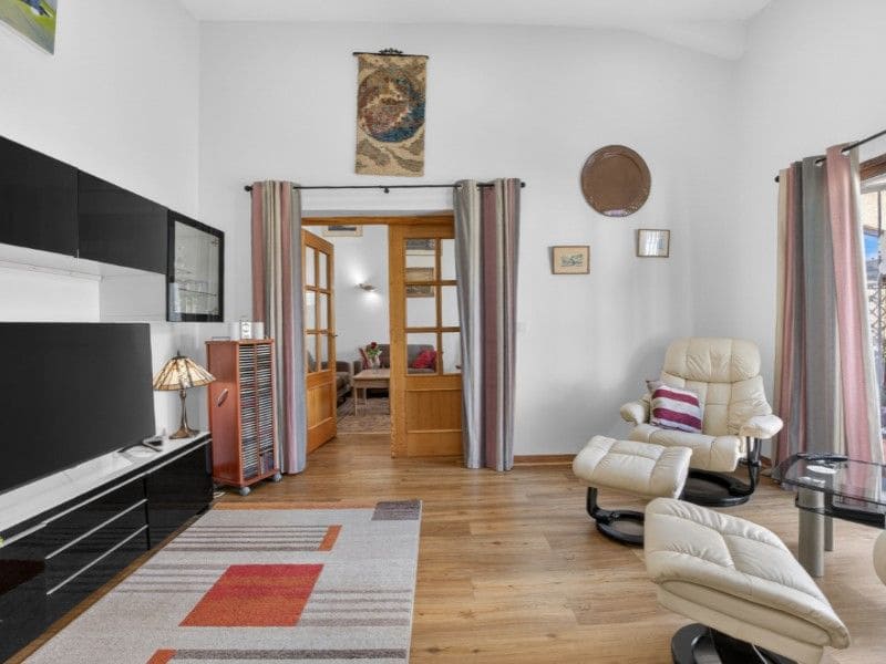 Chalet de 3 habitaciones en Torrevieja en venta - 496.000 € (Ref: 9869139)