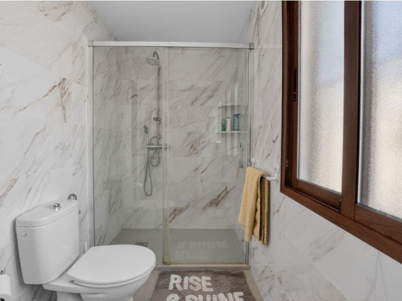 Chalet de 3 habitaciones en Torrevieja en venta - 496.000 € (Ref: 9869139)