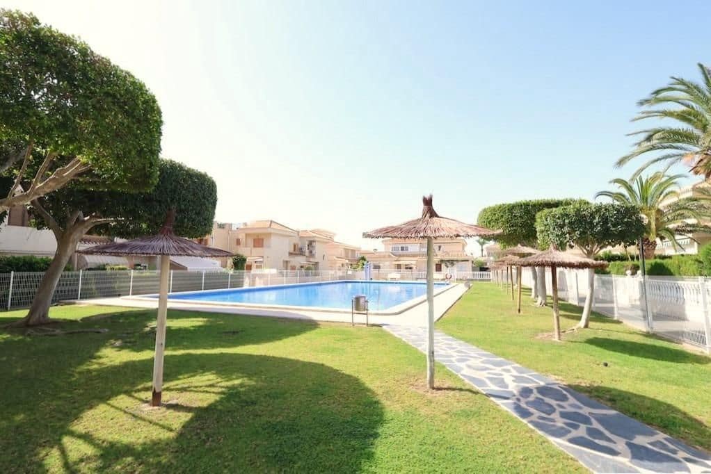 2 slaapkamer Appartement te koop in Playa Flamenca - € 174.000 (Ref: 9869144)