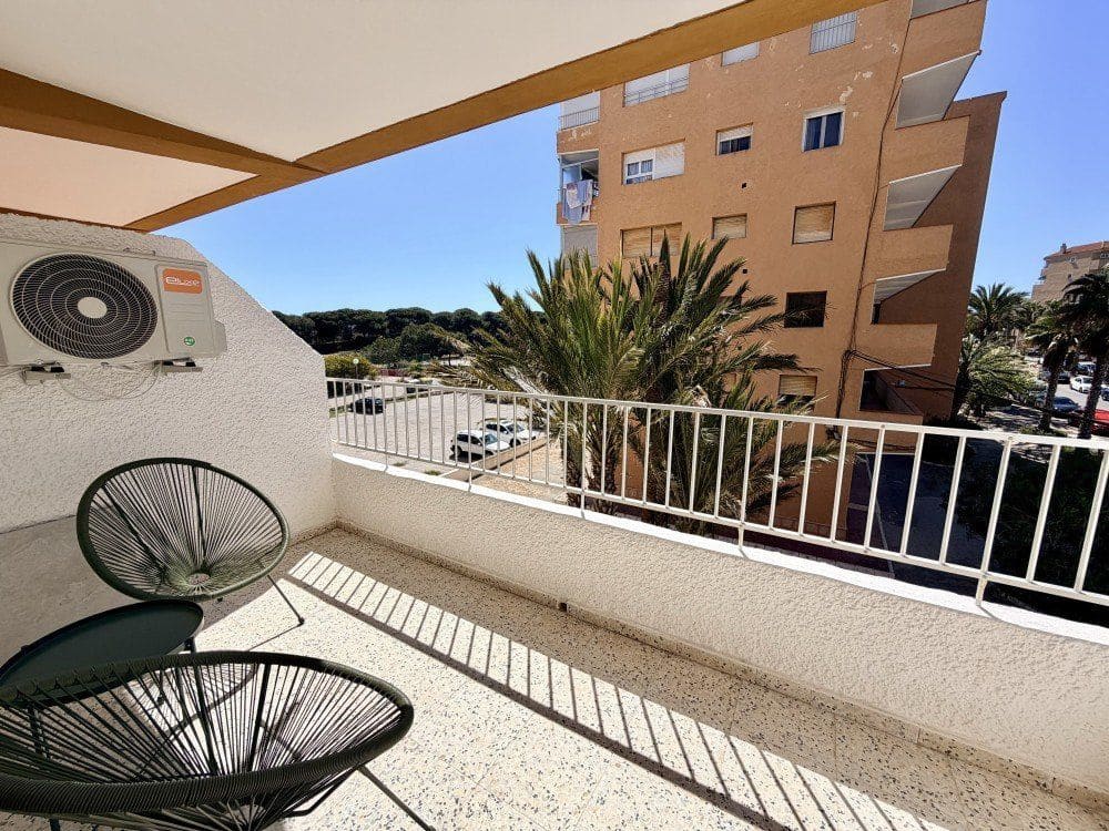 2 bedroom Apartment for sale in Guardamar del Segura - € 169,000 (Ref: 9869159)