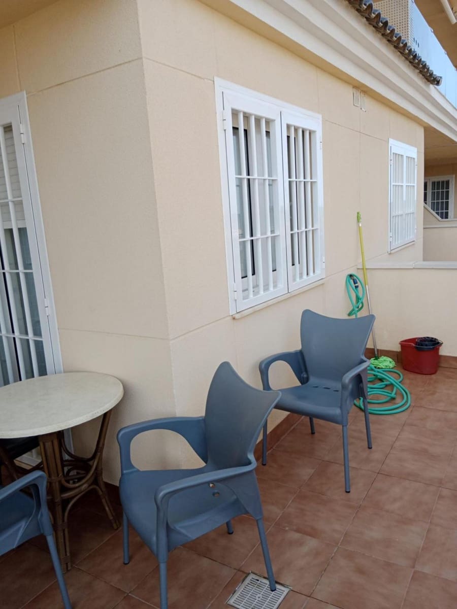 2 makuuhuone Huoneisto myytävänä paikassa La Manga del Mar Menor - 225 000 € (Ref: 9869162)