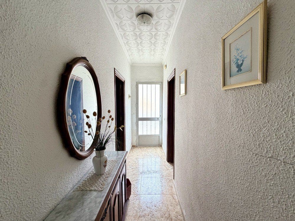 6 slaapkamer Appartement te koop in Torrevieja - € 600.000 (Ref: 9869163)