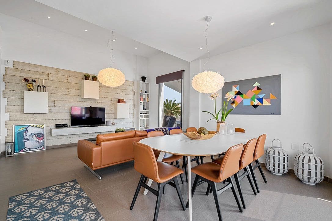 3 makuuhuone Huvila myytävänä paikassa Rojales - 449 000 € (Ref: 9869171)