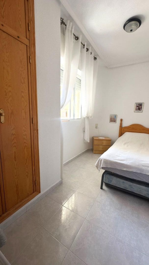 2 soverom Leilighet til salgs i Torrevieja - € 139 000 (Ref: 9869177)