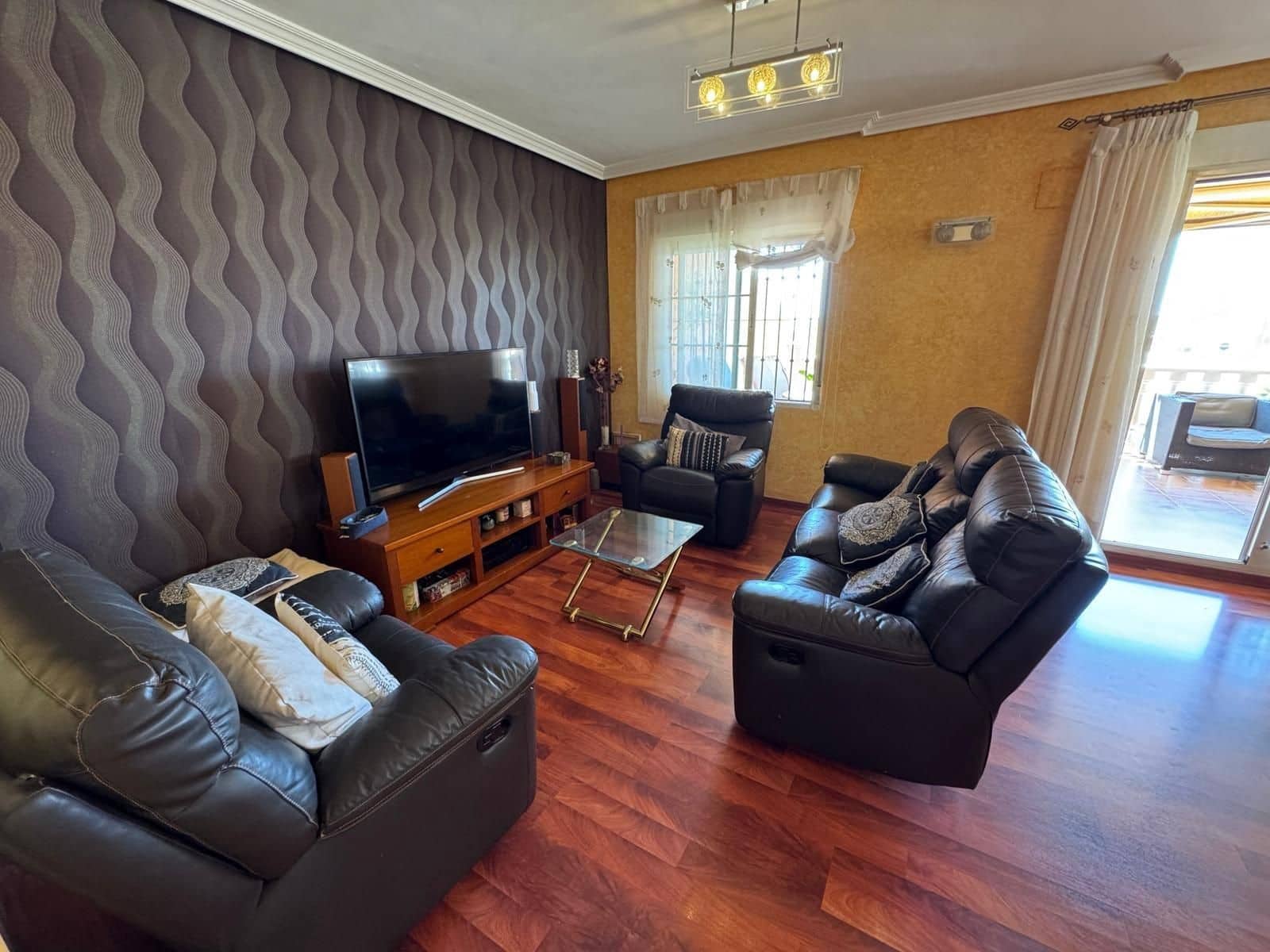 7 chambre Villa/Maison à vendre à Torrevieja avec piscine - 499 900 € (Ref: 9869180)