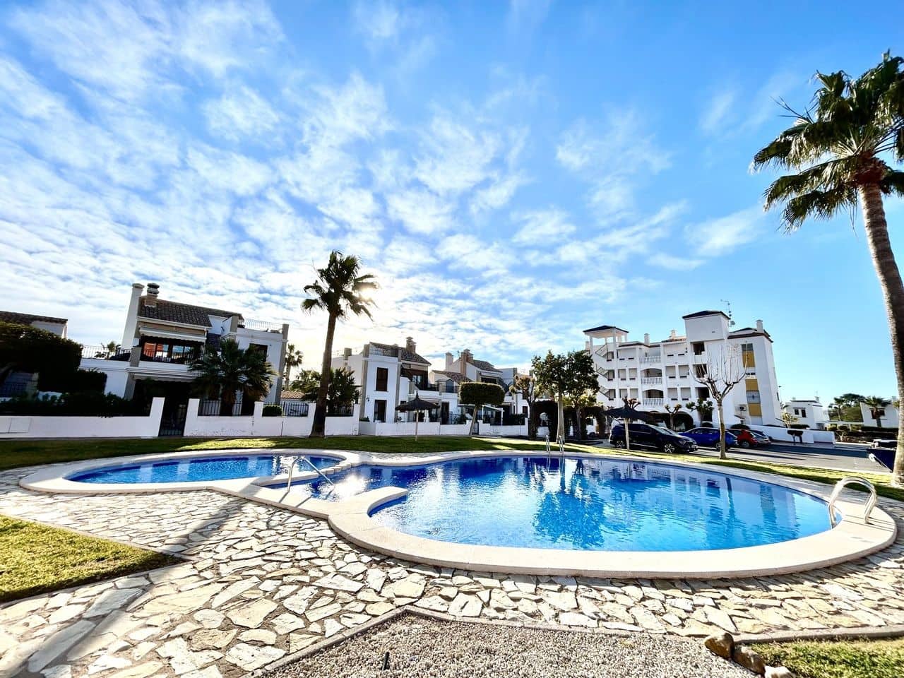 2 bedroom Apartment for sale in Villamartin - € 190,000 (Ref: 9869191)