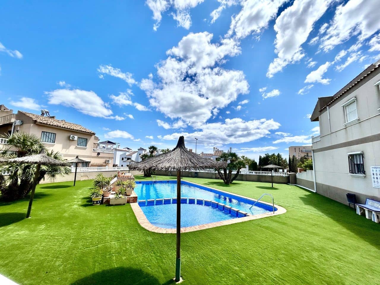 2 bedroom Apartment for sale in Villamartin - € 159,950 (Ref: 9869199)