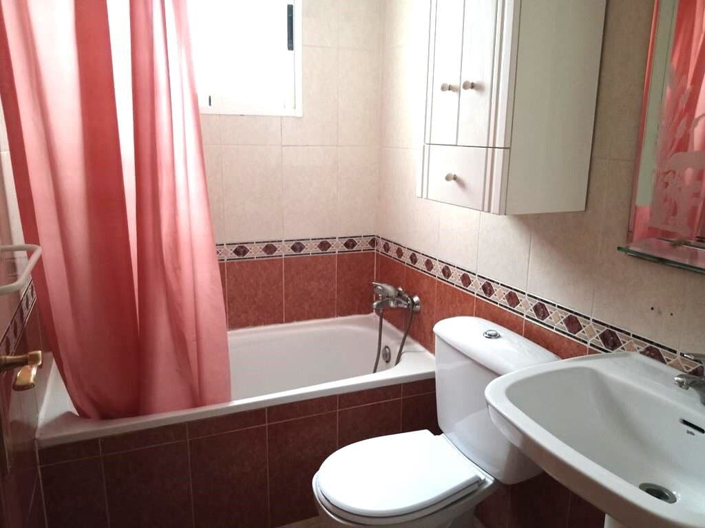 2 makuuhuone Huoneisto myytävänä paikassa Torrevieja - 135 000 € (Ref: 9869201)
