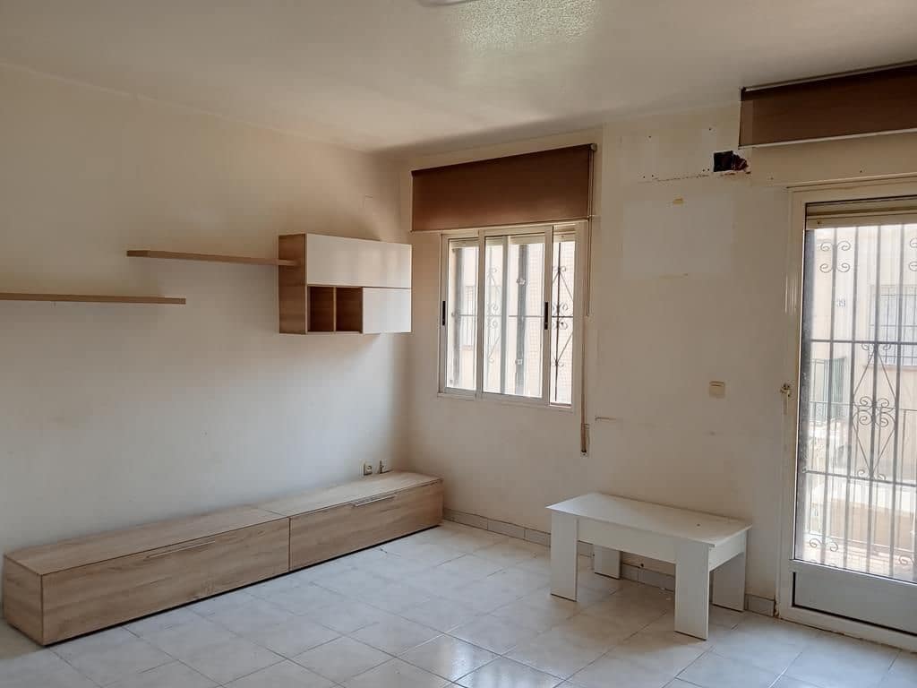 3 slaapkamer Appartement te koop in Torrevieja met zwembad - € 170.000 (Ref: 9869202)
