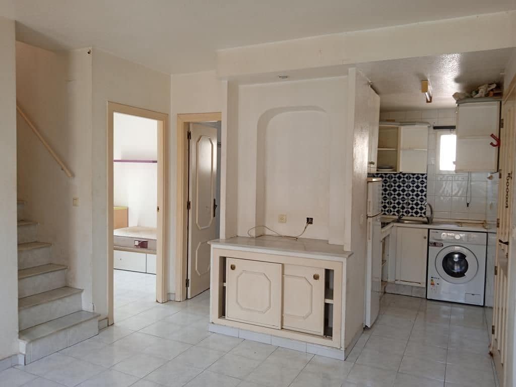 3 slaapkamer Appartement te koop in Torrevieja met zwembad - € 170.000 (Ref: 9869202)