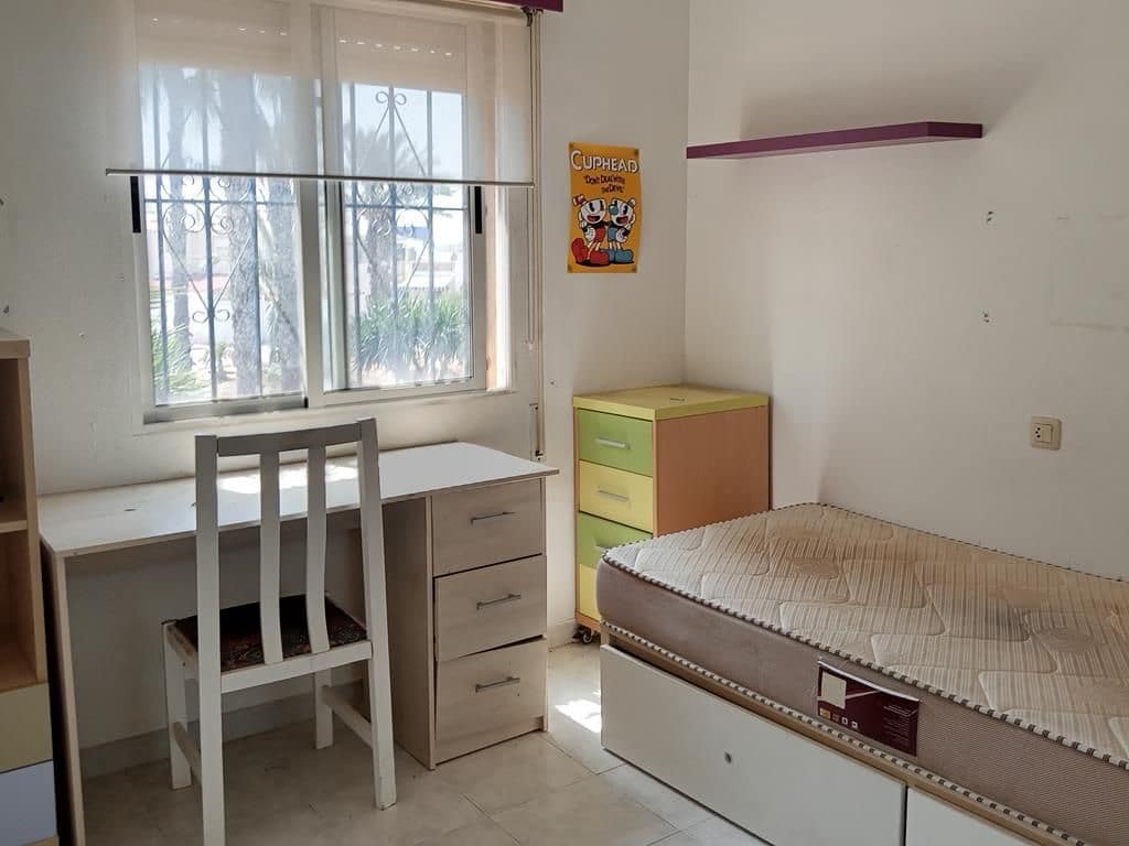 3 slaapkamer Appartement te koop in Torrevieja met zwembad - € 170.000 (Ref: 9869202)